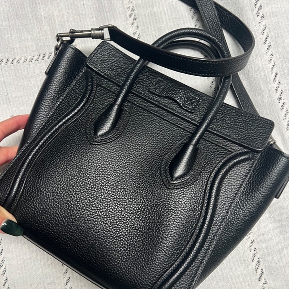 2020 CELINE "LUGGAGE" NANO GRAINY BLACK LEATHER W/ SILVER HARDWARE - $1400 - Picture 5 of 10